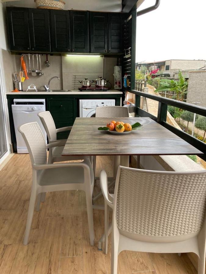 Aldi'S Guest House Vlore Exterior photo